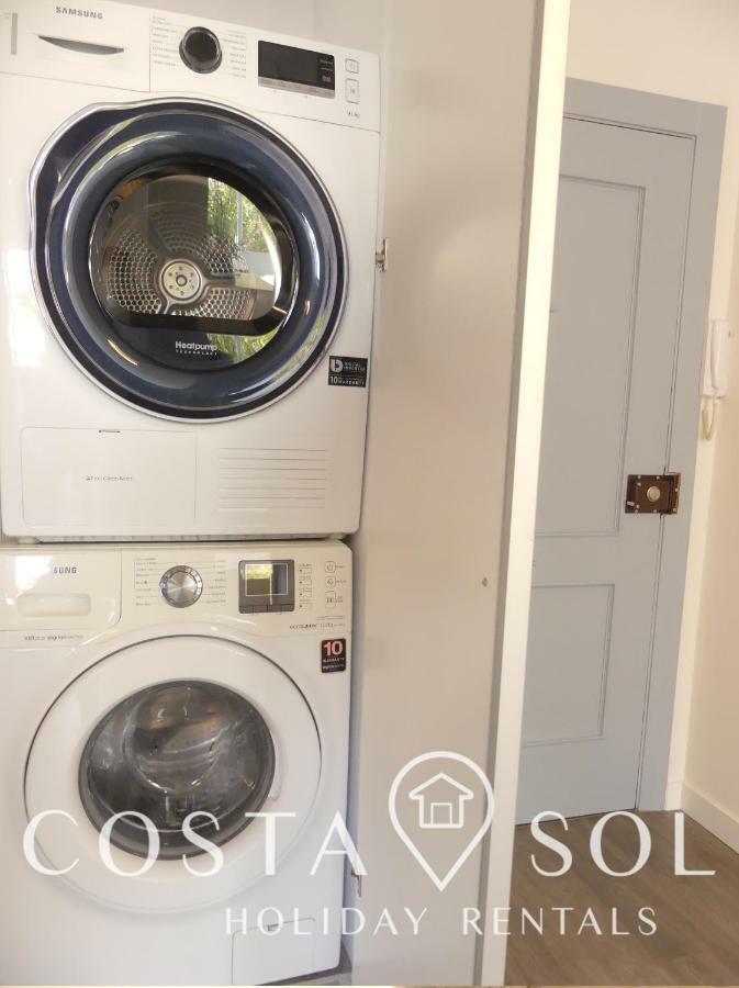 Apartamento Vacacional A 1 Minuto De La Playa - Carihuela 토레몰리노스 외부 사진