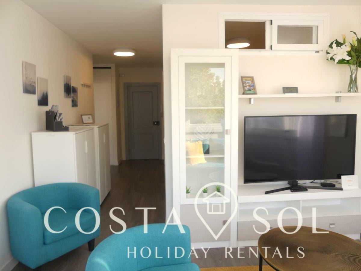 Apartamento Vacacional A 1 Minuto De La Playa - Carihuela 토레몰리노스 외부 사진