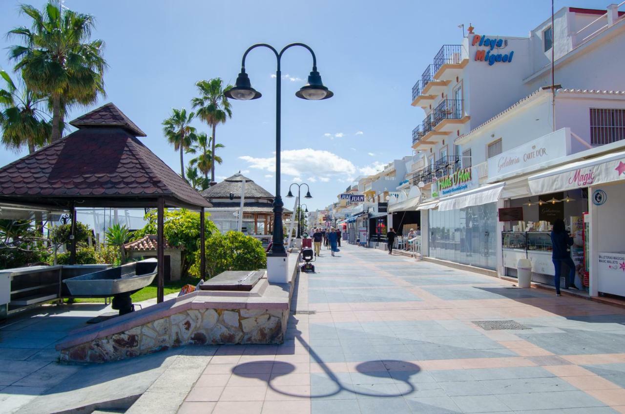 Apartamento Vacacional A 1 Minuto De La Playa - Carihuela 토레몰리노스 외부 사진