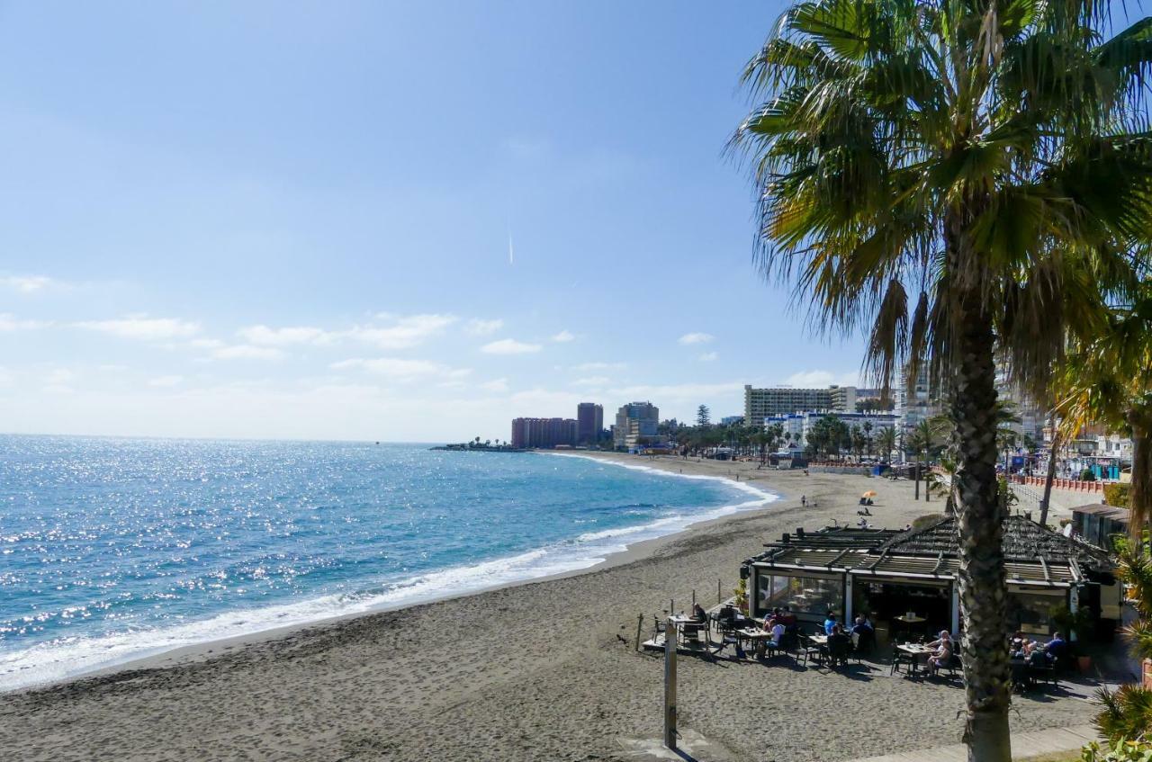 Apartamento Vacacional A 1 Minuto De La Playa - Carihuela 토레몰리노스 외부 사진